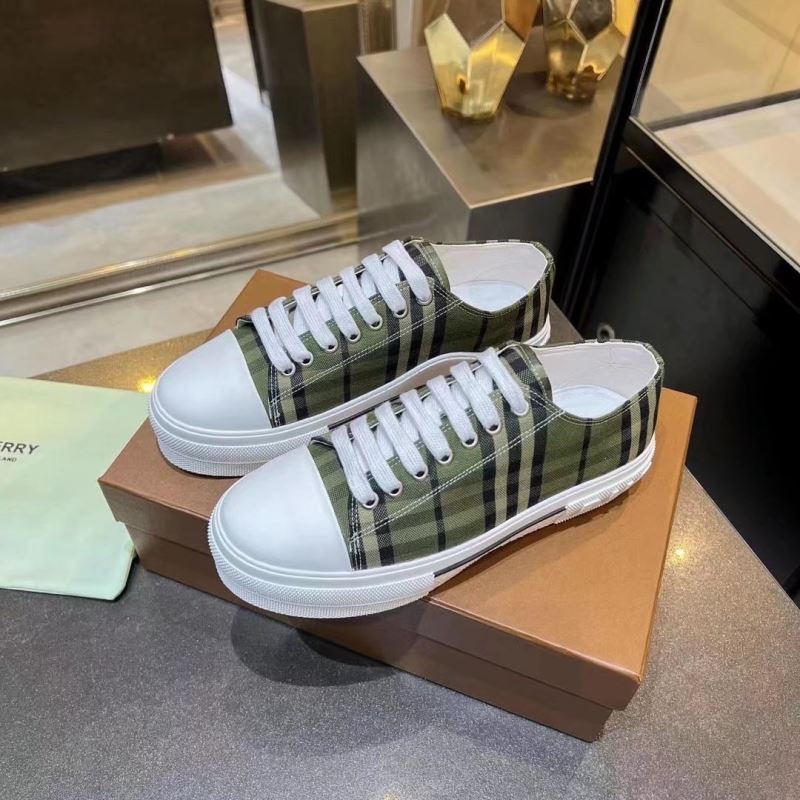 Burberry Low Shoes